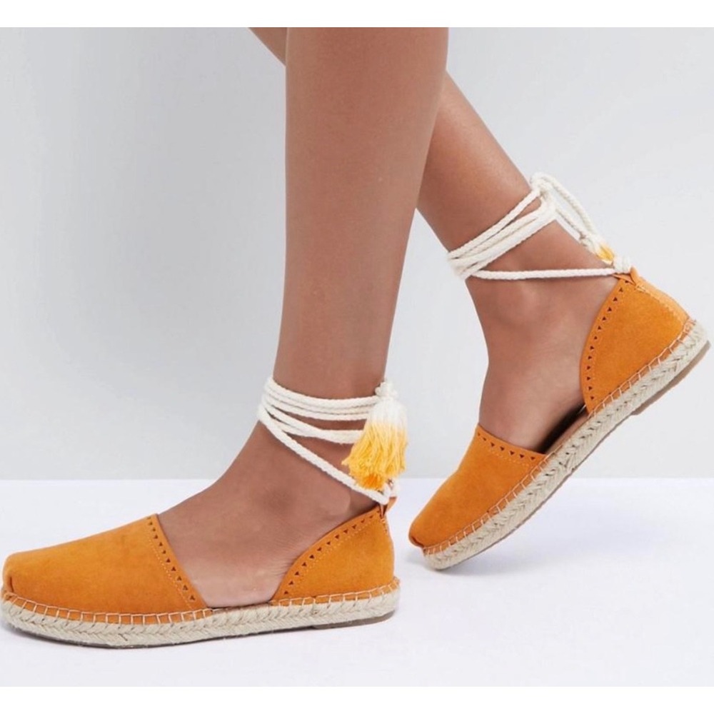 TOMS Valencia Mustard Yellow Suede Ankle Tie‎ Tassel Espadrille Flats Womens 8
